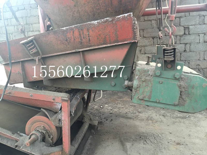 3號電磁振動(dòng)給料機(jī)現(xiàn)場圖